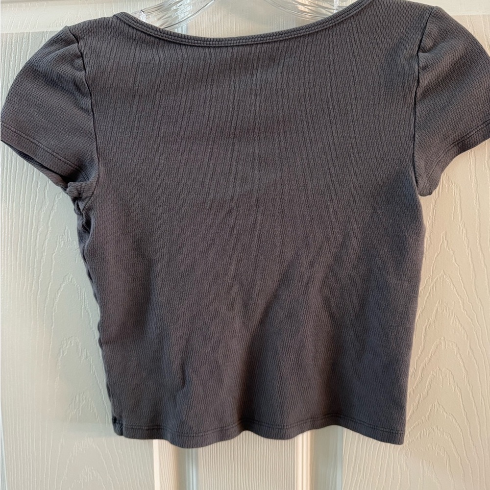 Aerie Gray Cropped Tee - Picture 2 of 4
